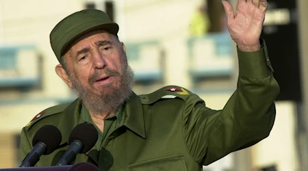 Venezuela rinde homenaje a Fidel Castro